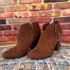 Carlos brown ankle boot size 8